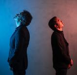MANUEL RANDI & ALEX TREBO -Telea-
